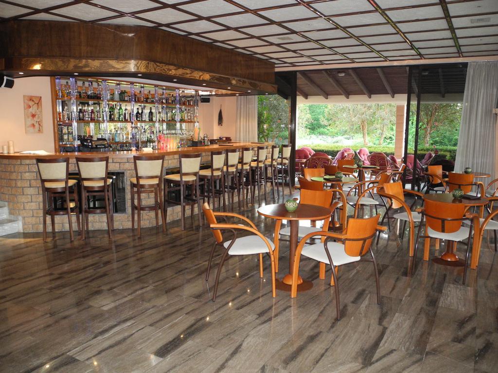 Pegasus Hotel 로다 외부 사진