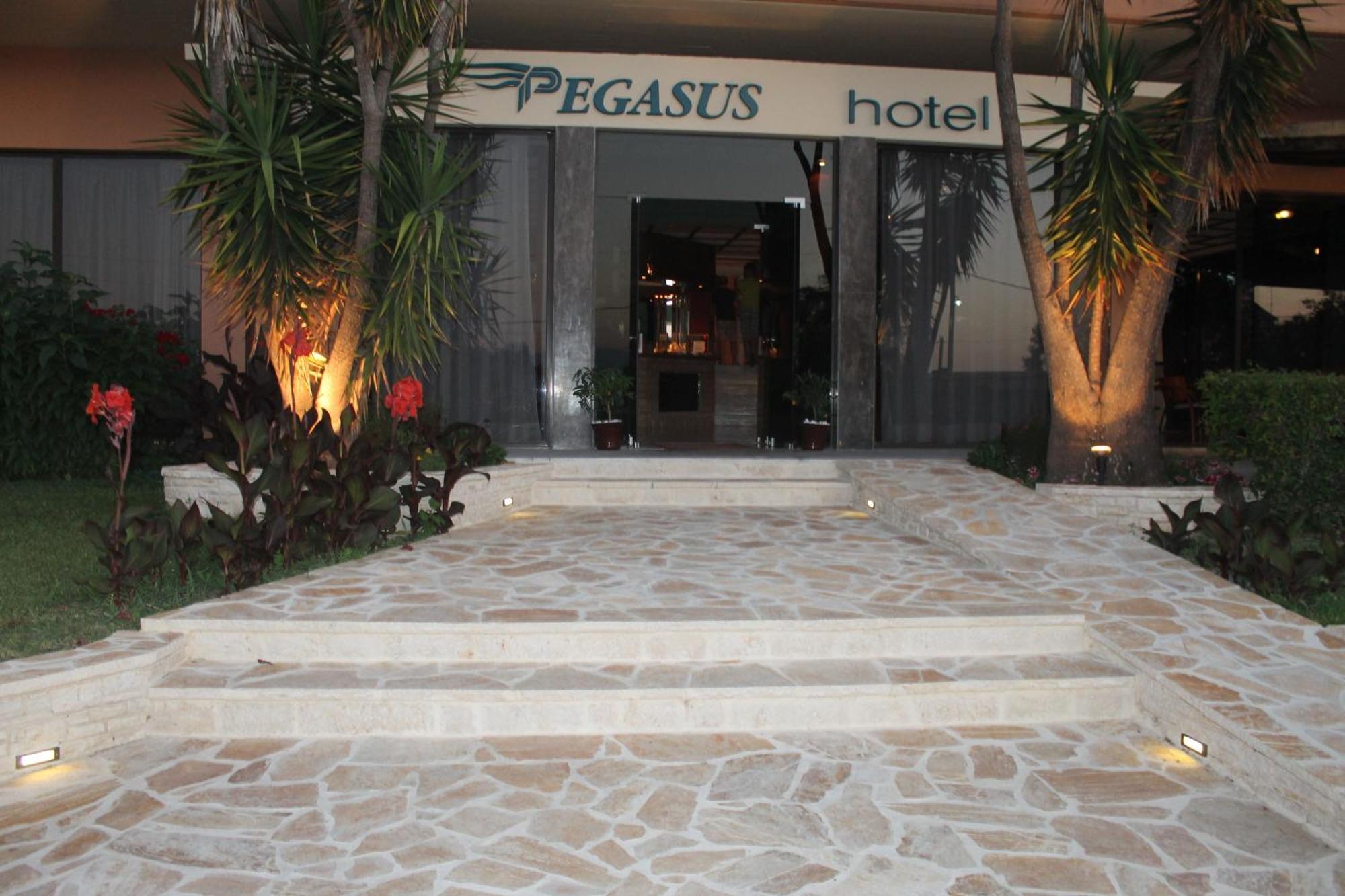 Pegasus Hotel 로다 외부 사진