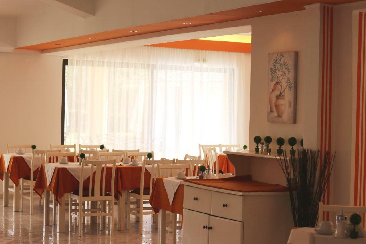 Pegasus Hotel 로다 외부 사진
